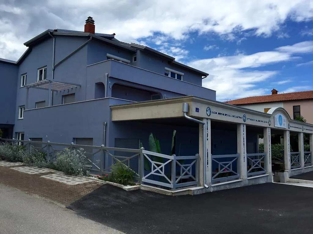 Iris Studios Umag Apartment